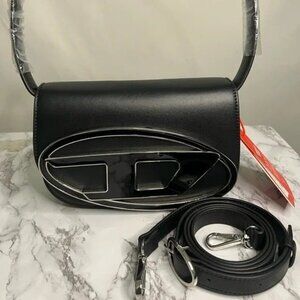 1DR-Iconic shoulder bag in nappa leather